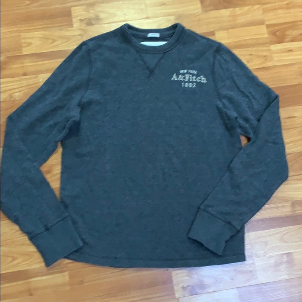 Abercrombie & Fitch grey sweater